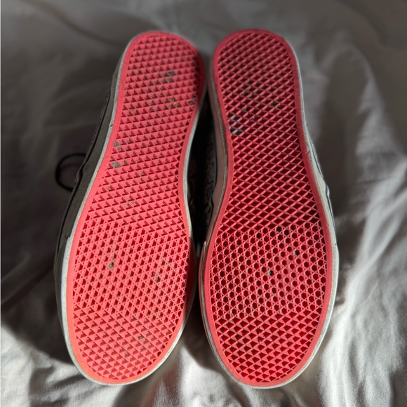 Vans Women's Black and Gray Paisley Sneakers - Picture 2 of 3